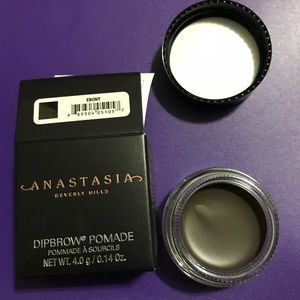 dipbrow pomade- ebony